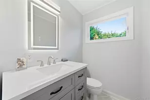 695 Higbie Ln, West Islip, NY 11795 - Photo 17