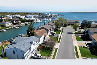 2912 Bay Drive, Merrick, NY 11566 - Photo 23