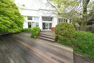 2912 Bay Dr, Merrick, NY 11566 - Photo 7