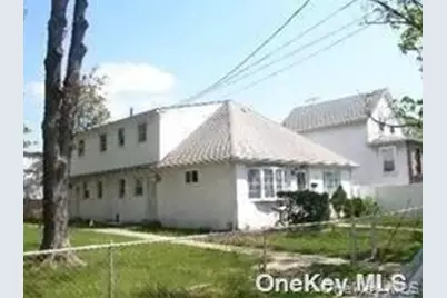 247 Oakley Avenue, Elmont, NY 11003 - Photo 5
