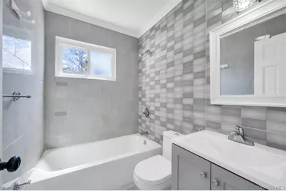 543 Coolidge Avenue, Rockville Centre, NY 11570 - Photo 15