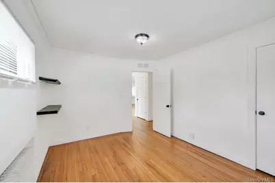 543 Coolidge Avenue, Rockville Centre, NY 11570 - Photo 17