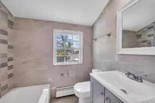 543 Coolidge Ave, Rockville Centre, NY 11570 - Photo 23