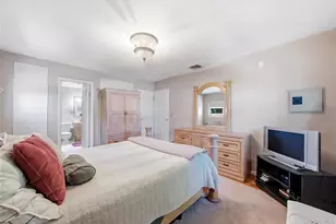 99 Redwood Ln, Massapequa Park, NY 11762 - Photo 23