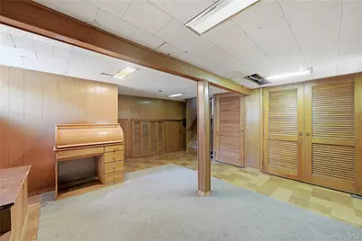 99 Redwood Lane, Massapequa Park, NY 11762 - Photo 35