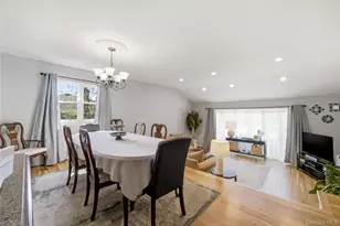 99 Redwood Ln, Massapequa Park, NY 11762 - Photo 9