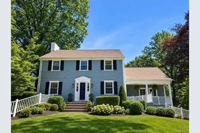 4 N Ravine Road, Great Neck, NY 11023 - Photo 1