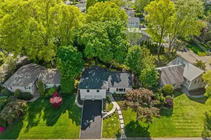 153 Waverly Rd, Scarsdale, NY 10583 - Photo 39