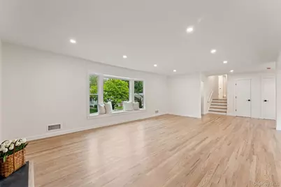 153 Waverly Road, Scarsdale, NY 10583 - Photo 7