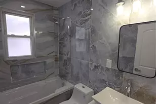 118-07 202nd St, Saint Albans, NY 11412 - Photo 13
