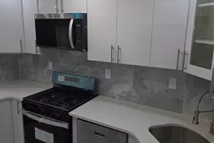 118-07 202nd St, Saint Albans, NY 11412 - Photo 9