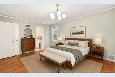 48 Stanton Circle, New Rochelle, NY 10804 - Photo 9