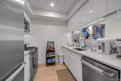 138-35 39th Avenue #5L, Flushing, NY 11354 - Photo 5