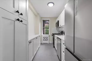 5650 Netherland Ave, Bronx, NY 10471 - Photo 13