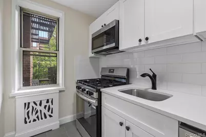 5650 Netherland Avenue #2E, Bronx, NY 10471 - Photo 15