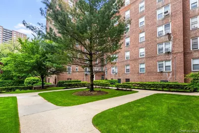 5650 Netherland Avenue #2E, Bronx, NY 10471 - Photo 3