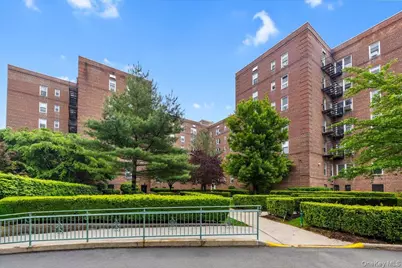5650 Netherland Avenue #2E, Bronx, NY 10471 - Photo 1