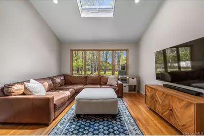363 Miller Place Road, Miller Place, NY 11764 - Photo 7