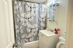 92-08 43rd Ave, Elmhurst, NY 11373 - Photo 7