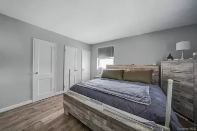 9137 153 Avenue #1, Ridgewood, NY 11414 - Photo 15