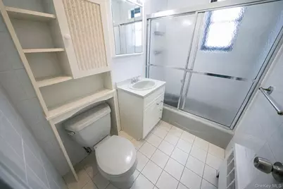 9137 153 Avenue #1, Ridgewood, NY 11414 - Photo 19