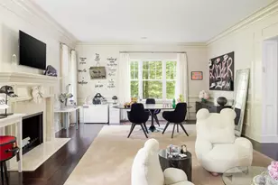 486 Middle Line Hwy, Bridgehampton, NY 11932 - Photo 11