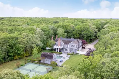 486 Middle Line Highway, Bridgehampton, NY 11932 - Photo 1