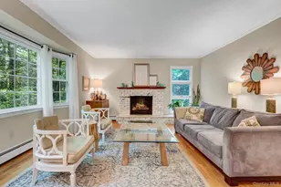 16 Maplewood Dr, Northport, NY 11768 - Photo 5