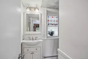 48 Montrose Station Rd, Montrose, NY 10548 - Photo 17
