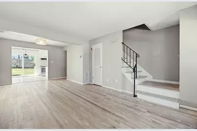 276 Temple Hill Road #303, New Windsor, NY 12553 - Photo 13