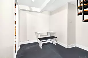 25 Hillside Ave, Valhalla, NY 10595 - Photo 29