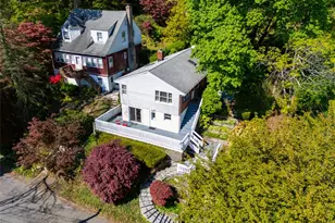 25 Hillside Ave, Valhalla, NY 10595 - Photo 3
