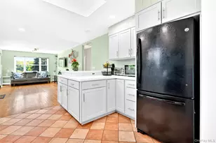 25 Hillside Ave, Valhalla, NY 10595 - Photo 15