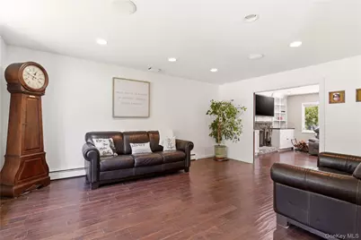 14 Long Acre Lane, Dix Hills, NY 11746 - Photo 5