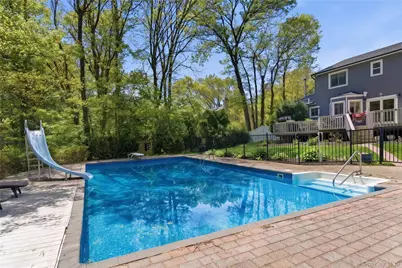 14 Long Acre Lane, Dix Hills, NY 11746 - Photo 25