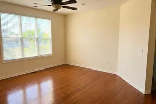 8 Symphony Dr, Lake Grove, NY 11755 - Photo 5