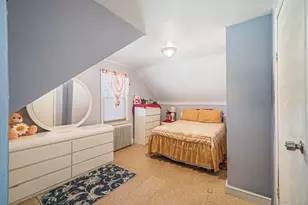 136 1st St, Brentwood, NY 11717 - Photo 23