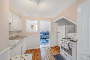 136 1st St, Brentwood, NY 11717 - Photo 29