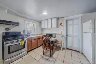 136 1st St, Brentwood, NY 11717 - Photo 43