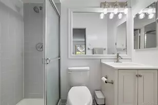 71-11 Sutton Pl, Fresh Meadows, NY 11365 - Photo 13