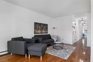 71-11 Sutton Pl, Fresh Meadows, NY 11365 - Photo 11