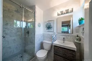 1 Lynns Way, New Rochelle, NY 10805 - Photo 11