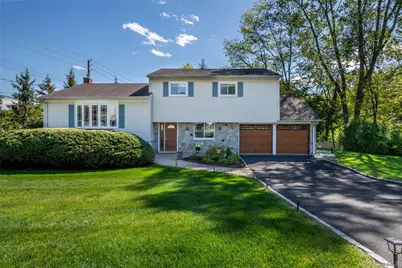 1 Lynns Way, New Rochelle, NY 10805 - Photo 1