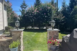 1 Lynns Way, New Rochelle, NY 10805 - Photo 19
