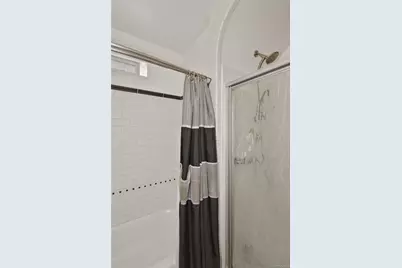 3855 Carpenter Avenue, Bronx, NY 10467 - Photo 11
