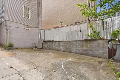 3855 Carpenter Avenue, Bronx, NY 10467 - Photo 17