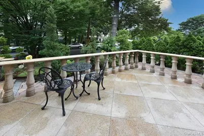 83-16 Edgerton Boulevard, Jamaica, NY 11432 - Photo 3