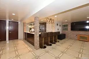 83-16 Edgerton Blvd, Jamaica, NY 11432 - Photo 31