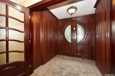83-16 Edgerton Boulevard, Jamaica, NY 11432 - Photo 5