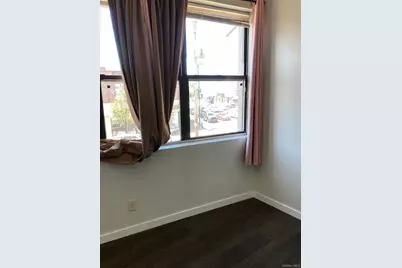 393 Sunrise Highway #4, Lynbrook, NY 11563 - Photo 5